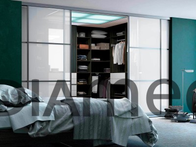 Как оборудовать гардеробную в прихожей